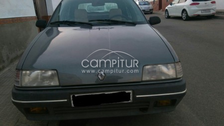 Foto 2 de Se vende Renault 19 5 puertas gasolina