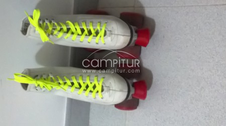 SE VENDEN PATINES 