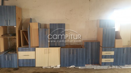 Se venden muebles de cocina prácticamente nuevos