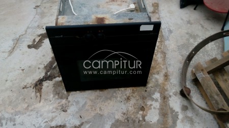 Foto 2 de  SE VENDE HORNO