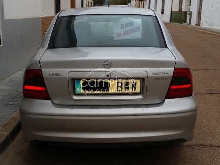 Foto 2 de SE VENDE COCHE OPEL VECTRA 2.0 ELEGANCE