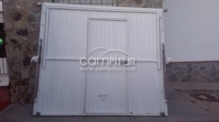 PUERTA GARAJE ABATIBLE