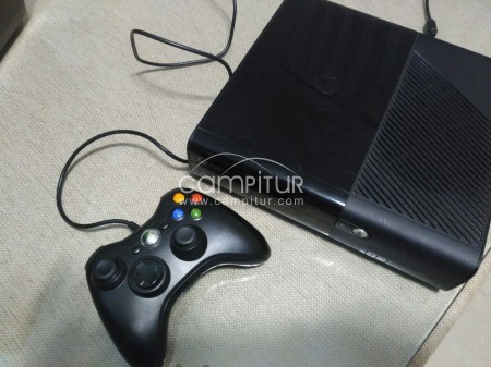 Foto 2 de Xbox 360 500 GB + 3 juegos