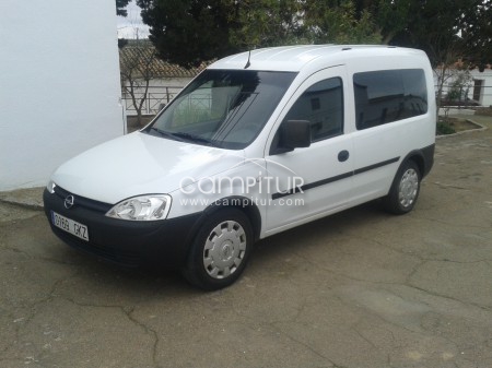 OPEL - COMBO TOUR