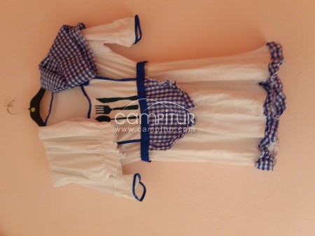 Se vende Disfraz de Mujer de  Cocinera + Gorro + Pololos Talla M/ L seminuevo