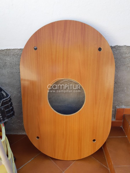 Mesa y accesorios