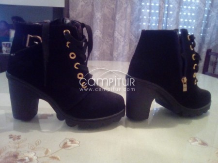 Foto 2 de vendo botas de mujer