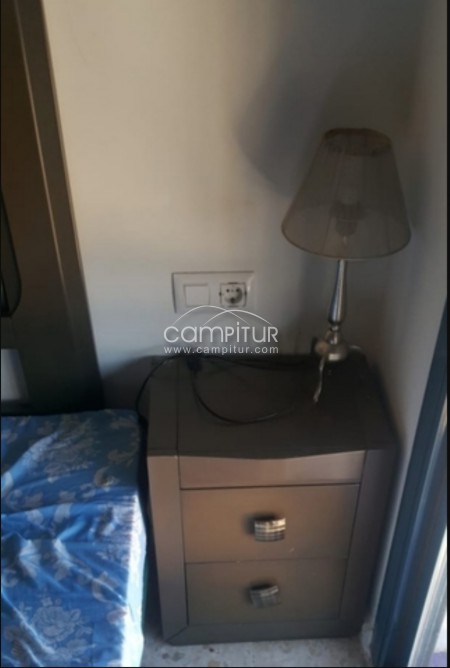 SE VENDE HABITACIÓN DE MATRIMONIO