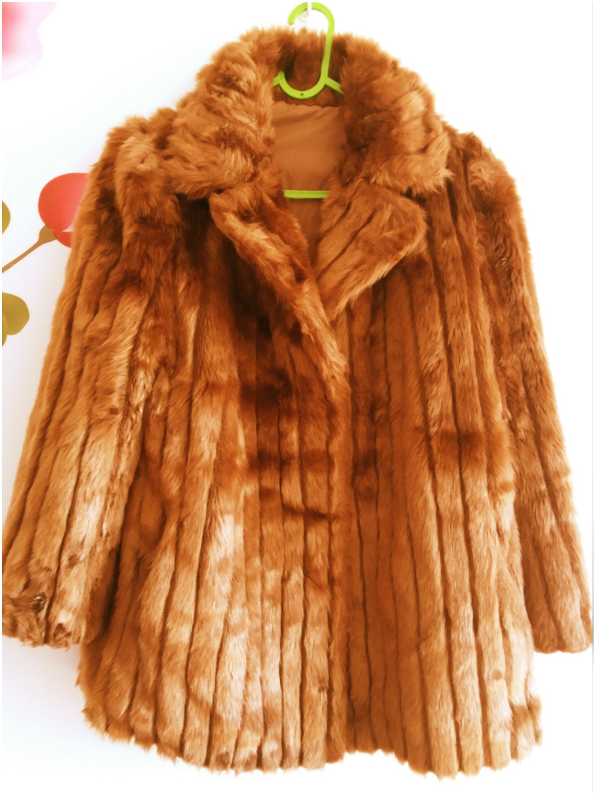 Chaqueton de mujer de  piel sintética 