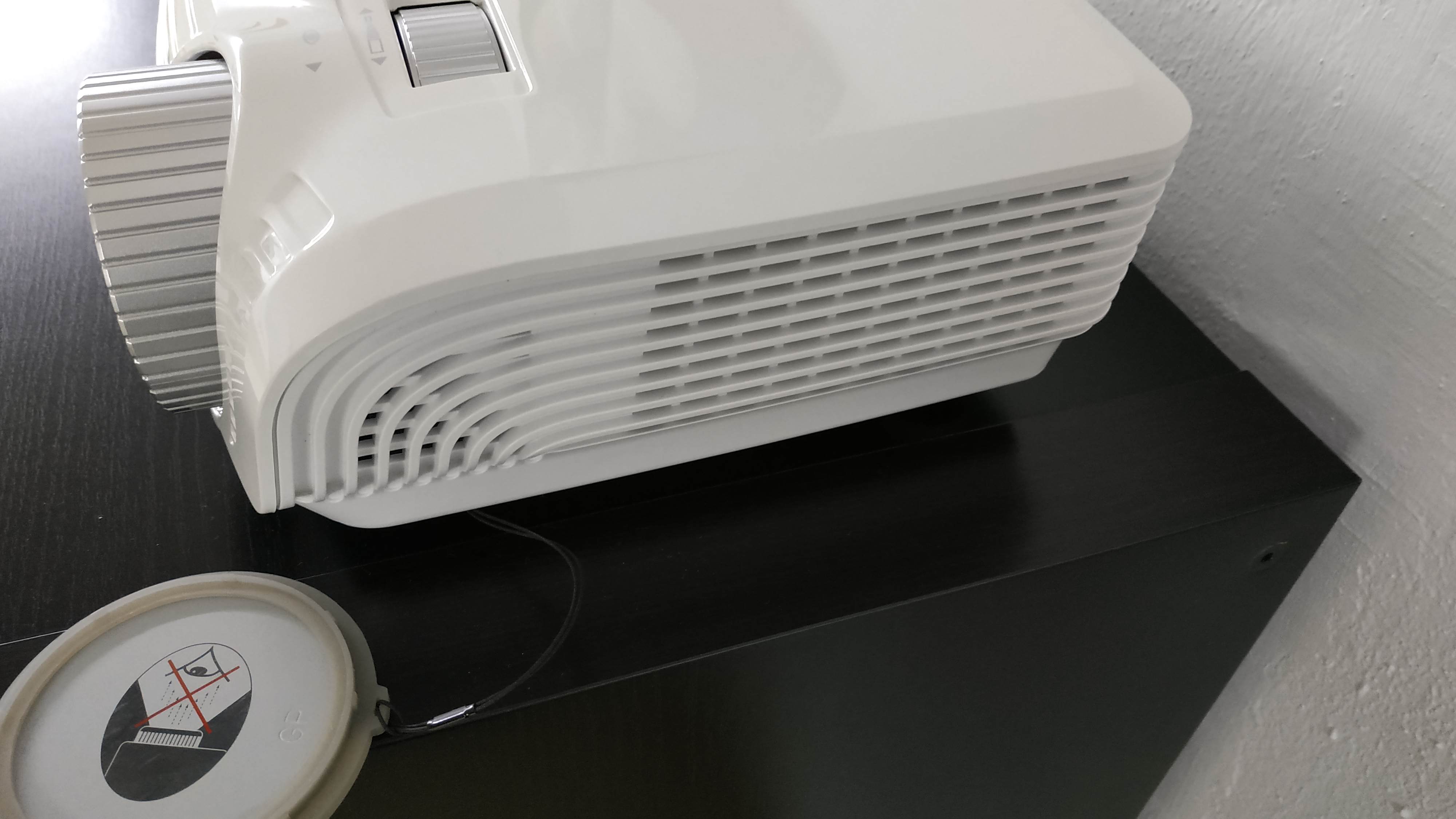 Foto 4 de Proyector que se ve bien de verdad, como nuevo.
