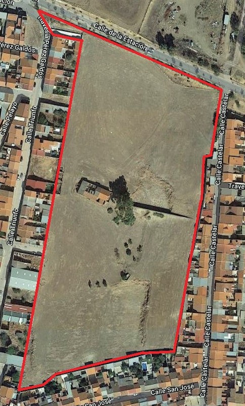 Se vende terreno urbano en Peñarroya 