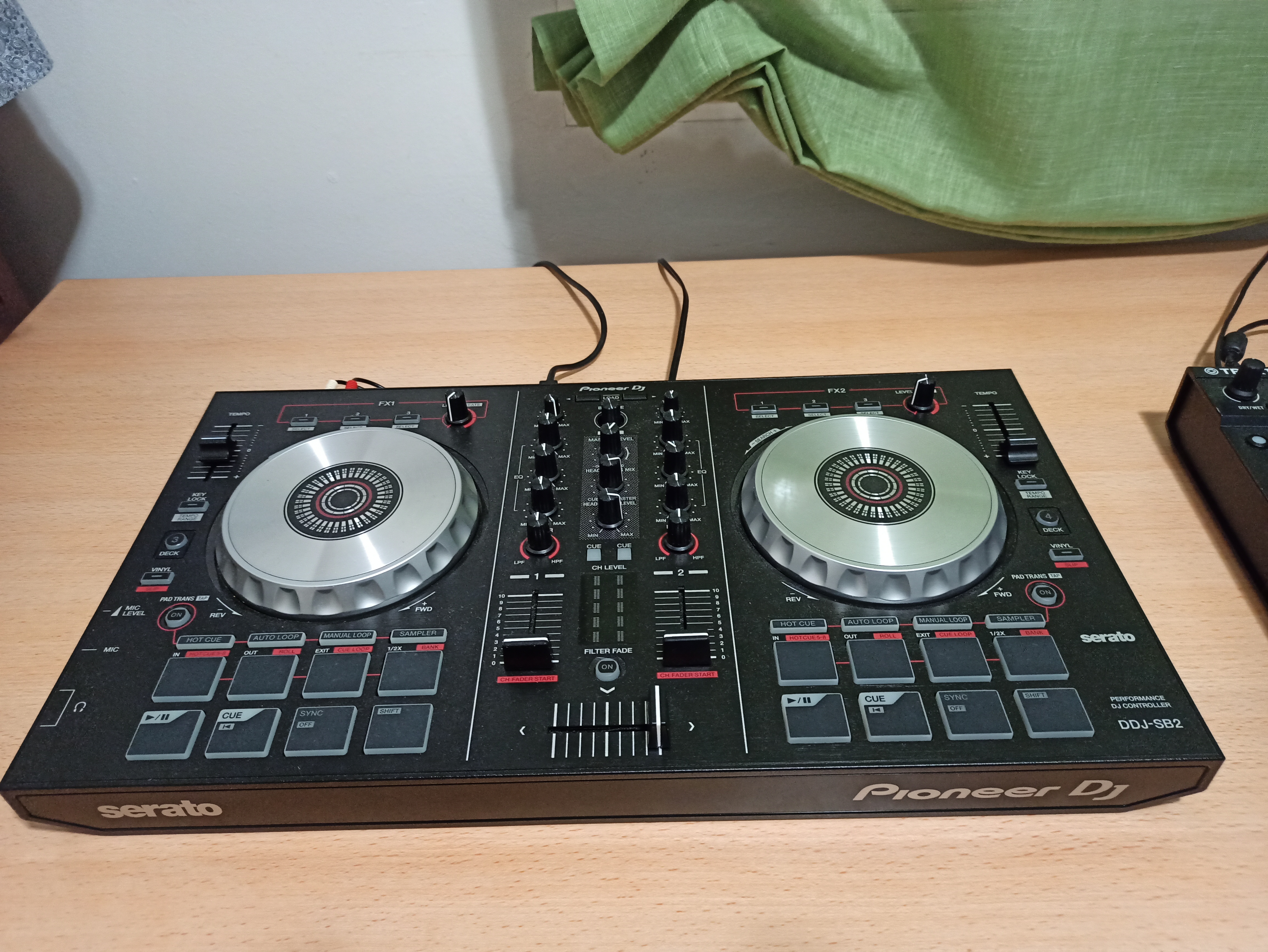 Foto 2 de Controladora Pioneer ddj-sb2