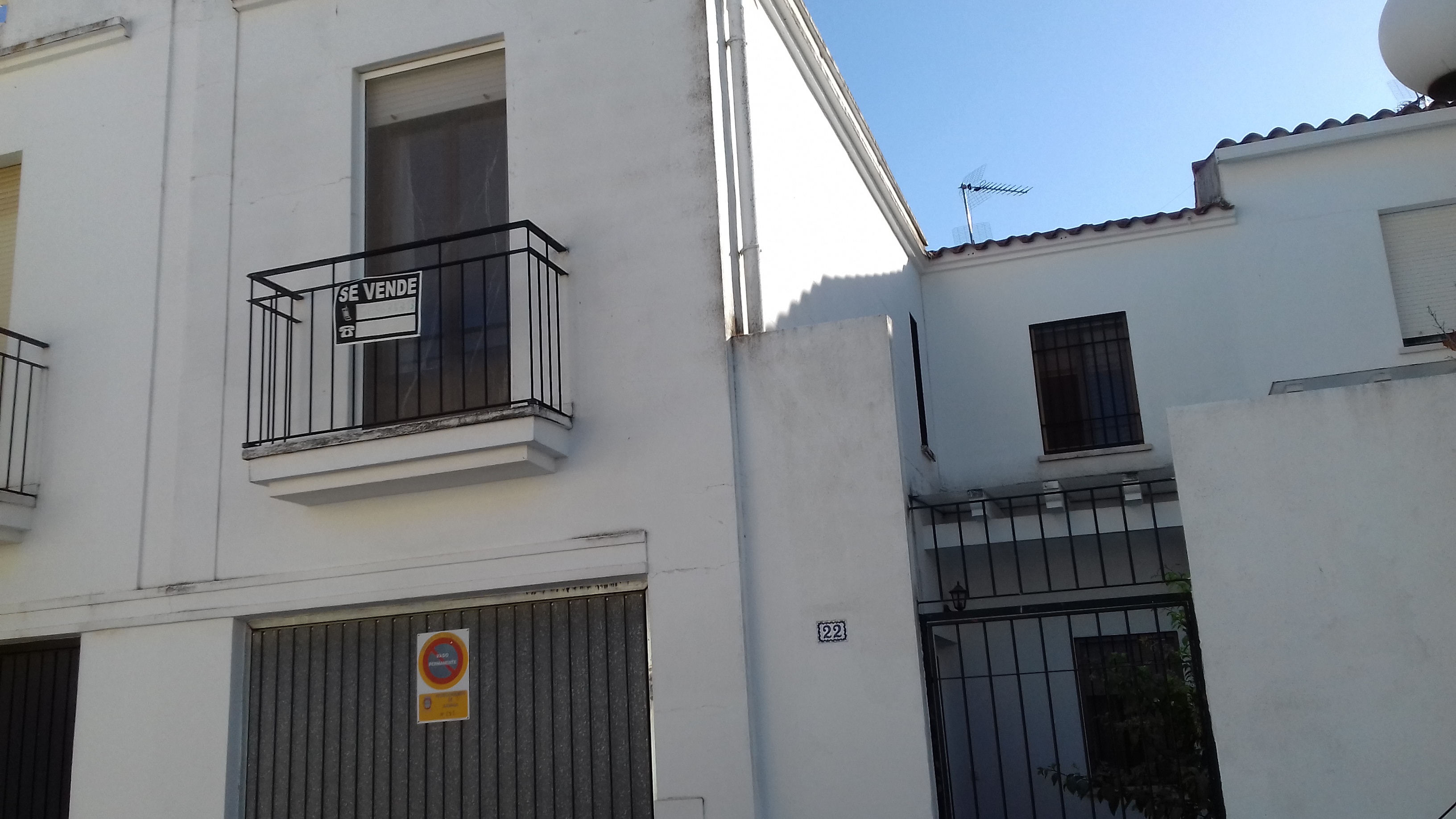 Se alquila dúplex en Azuaga