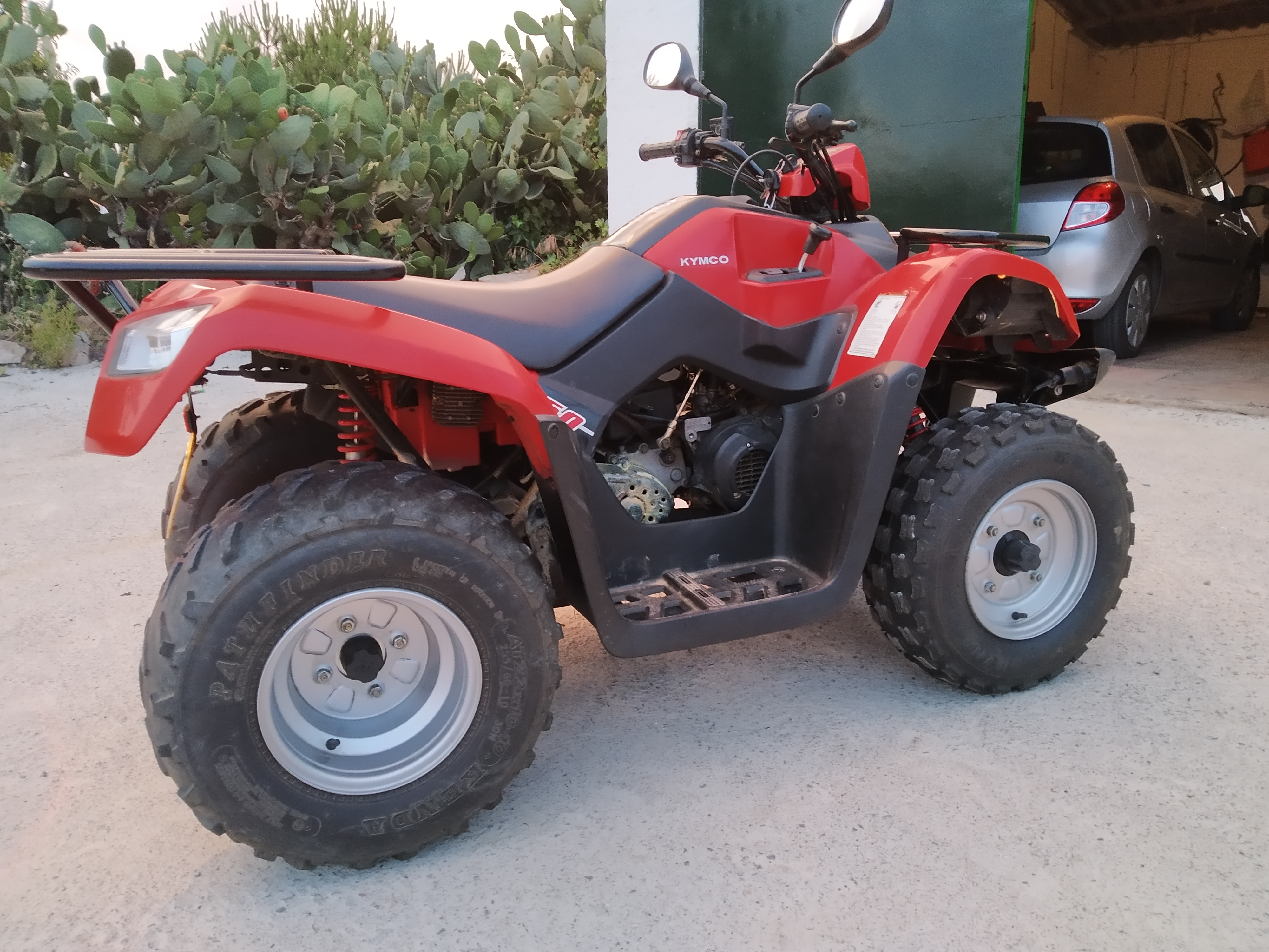 Foto 3 de Quad MXU 50