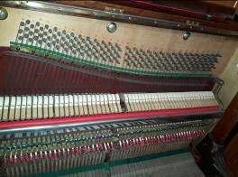 Foto 4 de PIANO H. BERGER