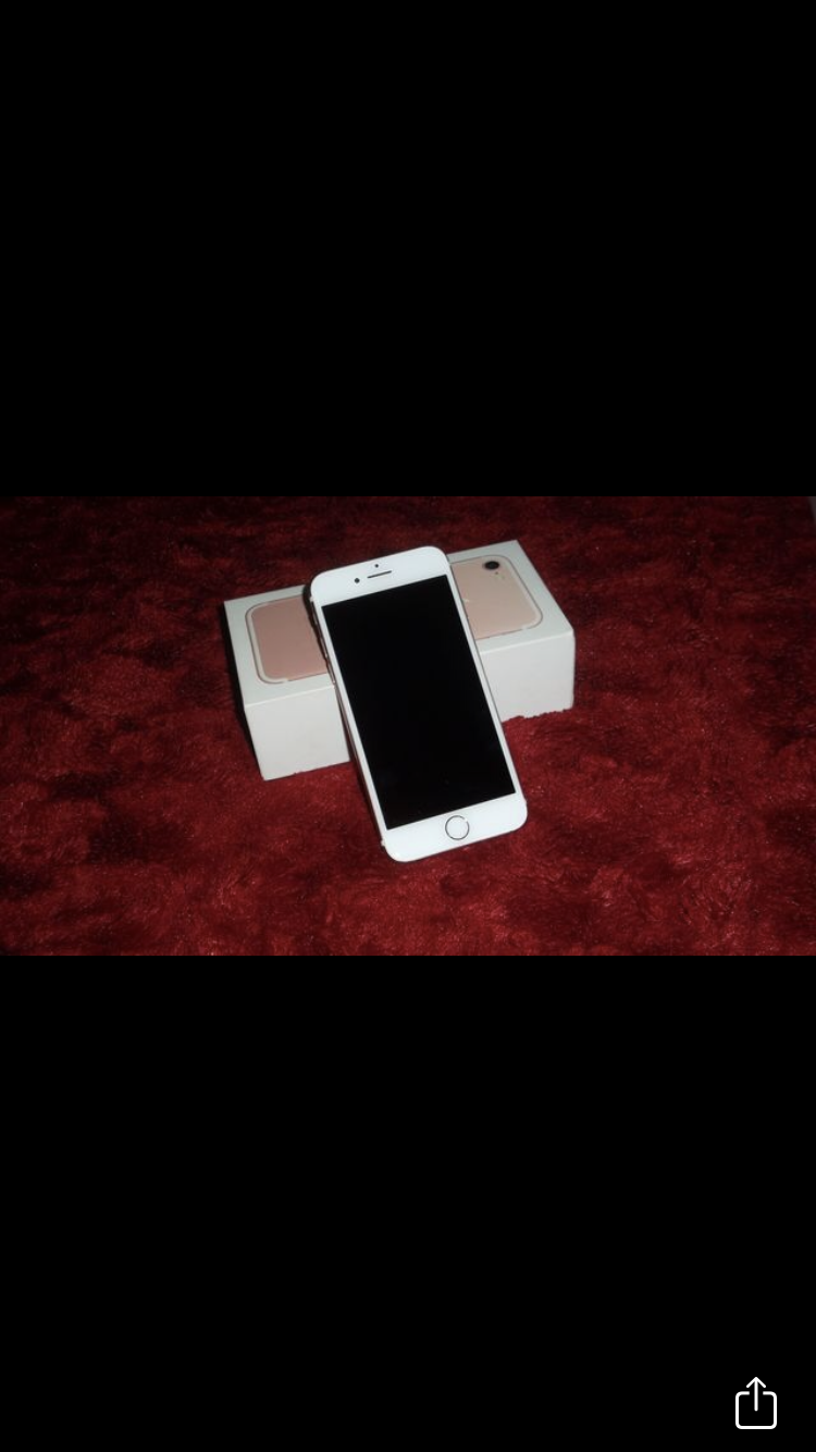 VENDO IPHONE 7,  32GB COMO NUEVO
