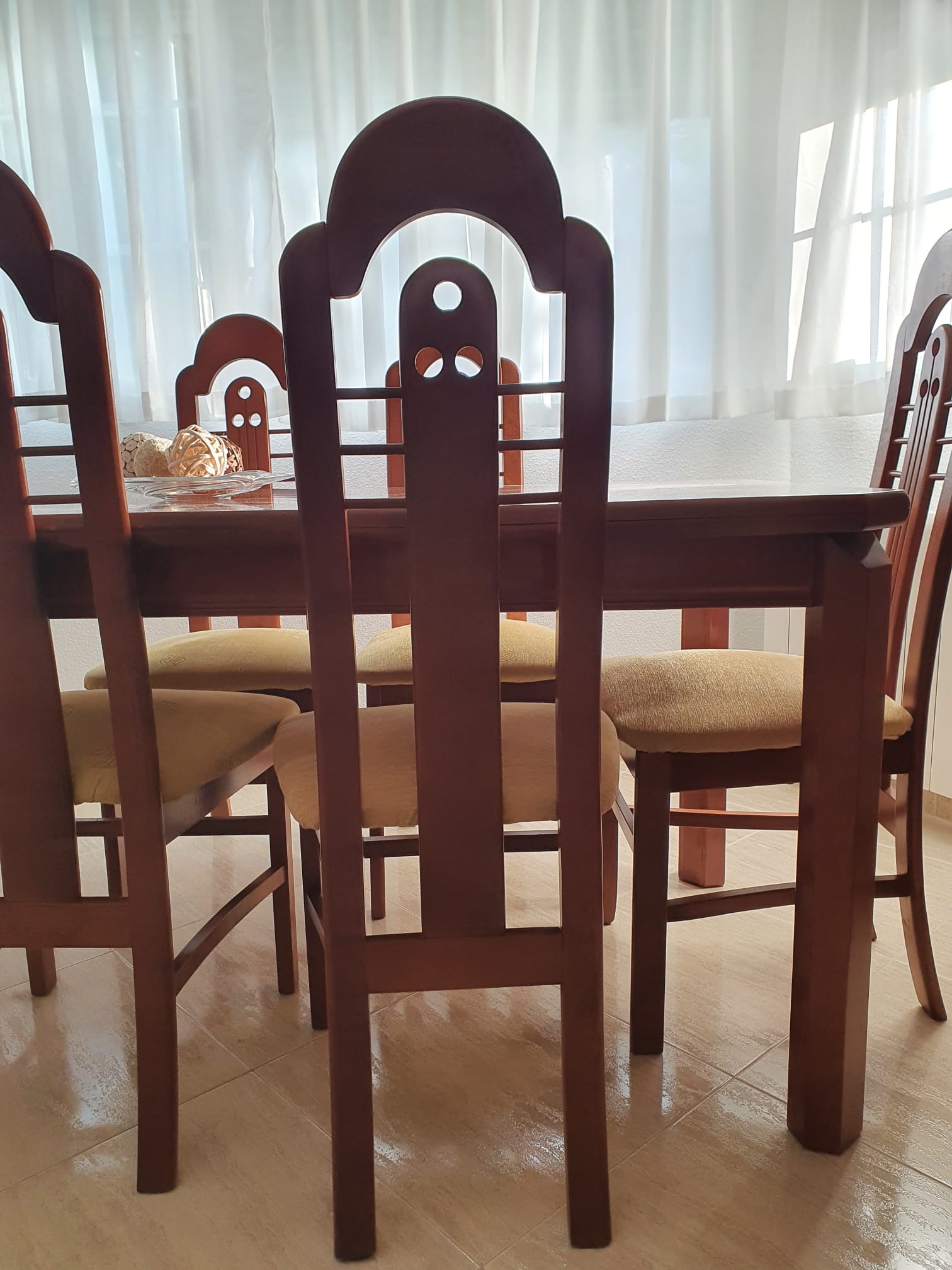 6 sillas de madera