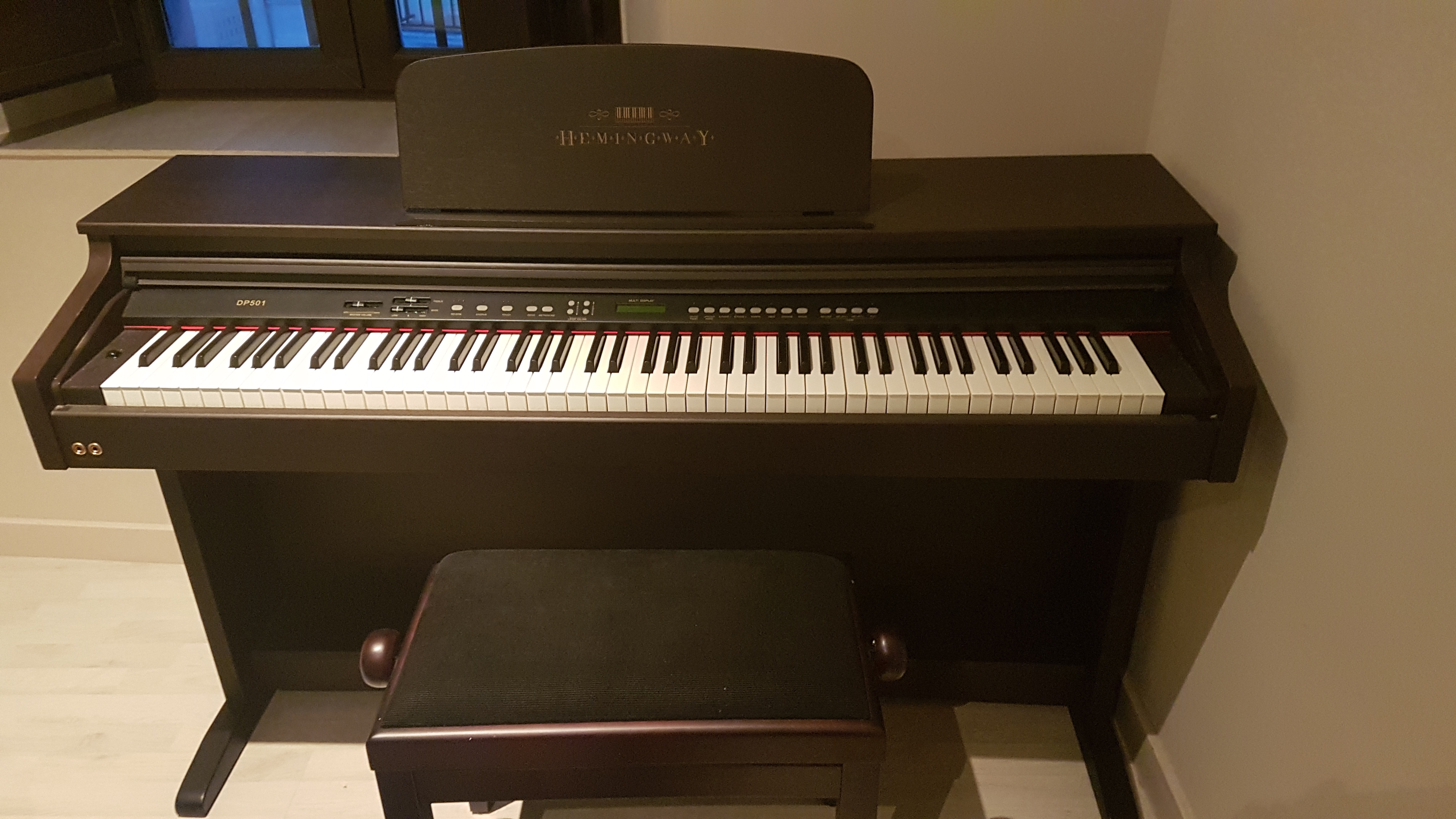 Vendo piano eléctrico