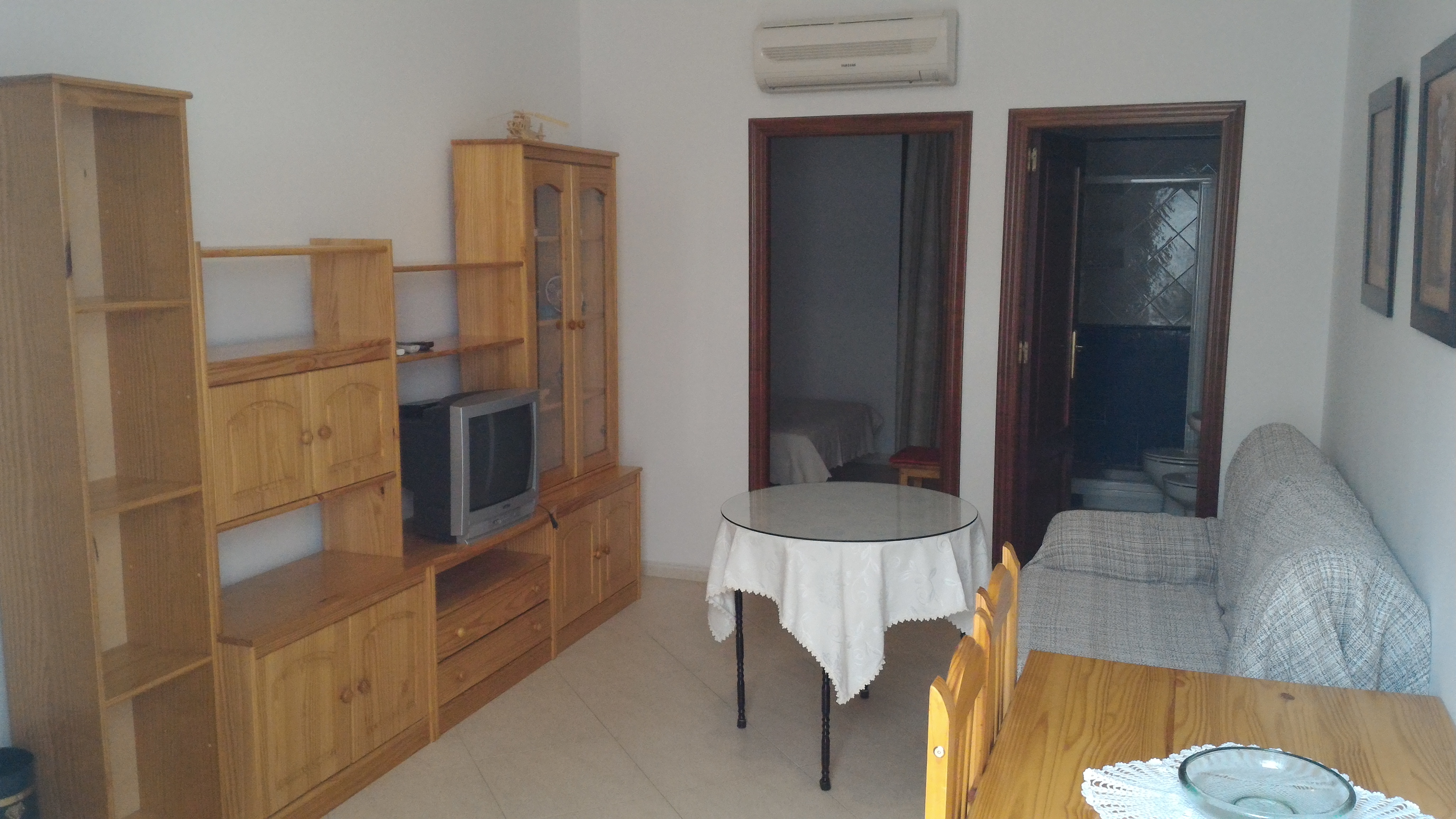 Apartamento céntrico wifi incluido. 230 euros
