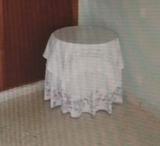 Mesita de madera