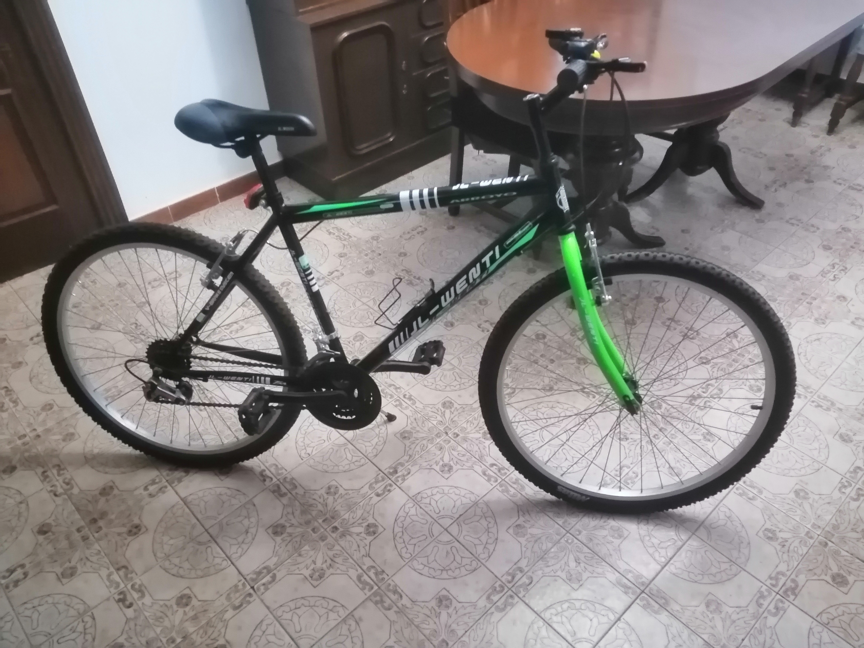 Foto 2 de SE VENDE BICICLETA 
