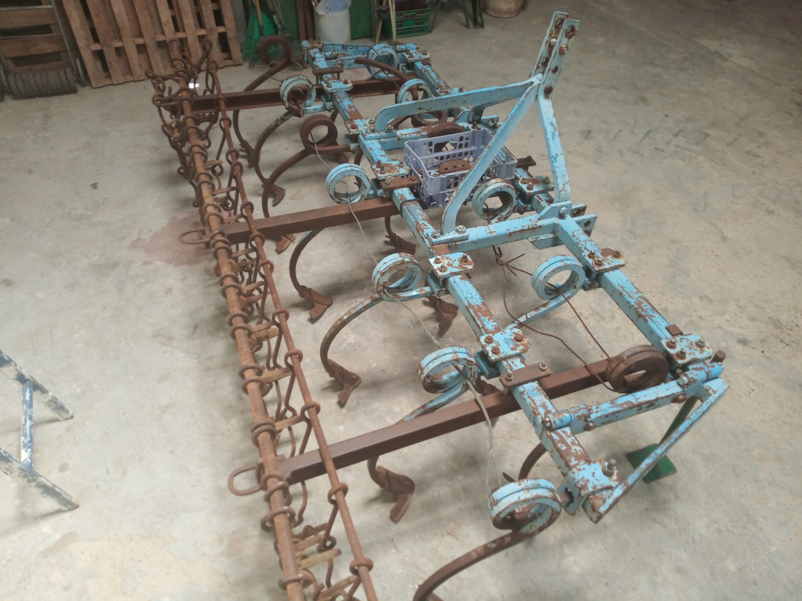 VENDO APEROS AGRICOLAS