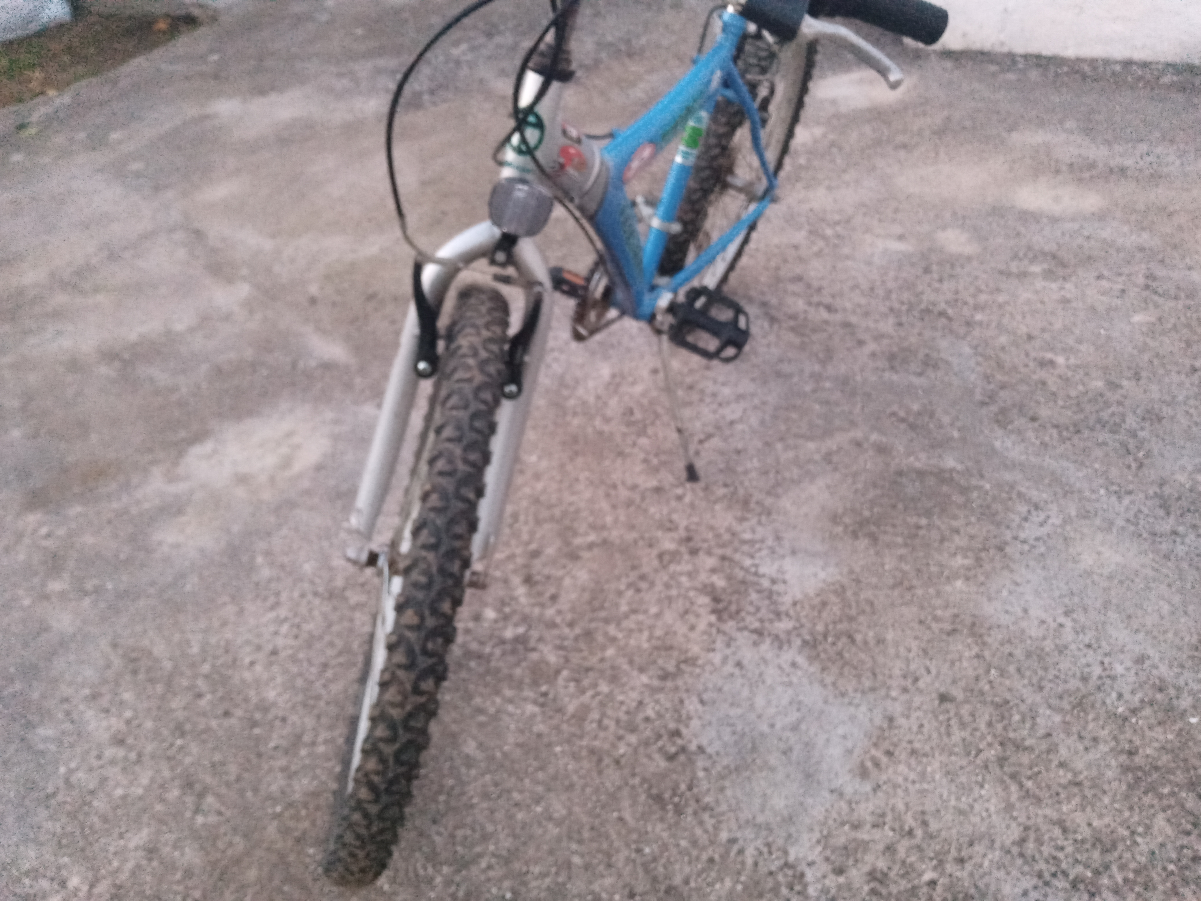 Foto 2 de Bicicleta de 24 pulgadas 