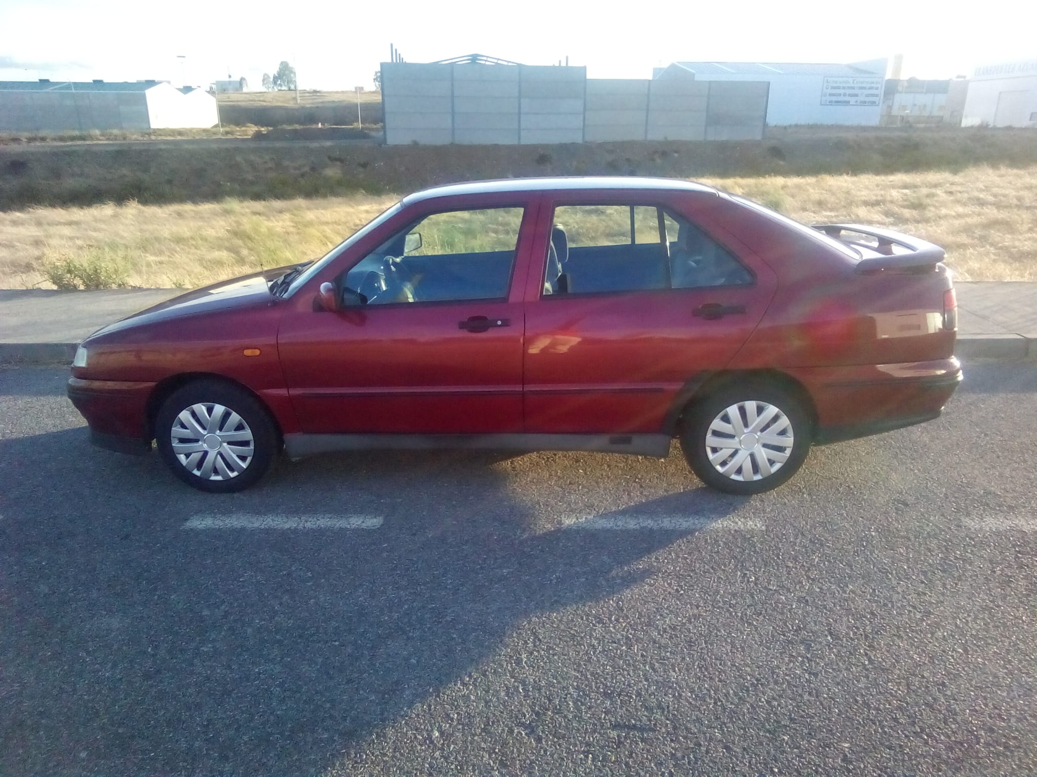 Se vende Seat toledo