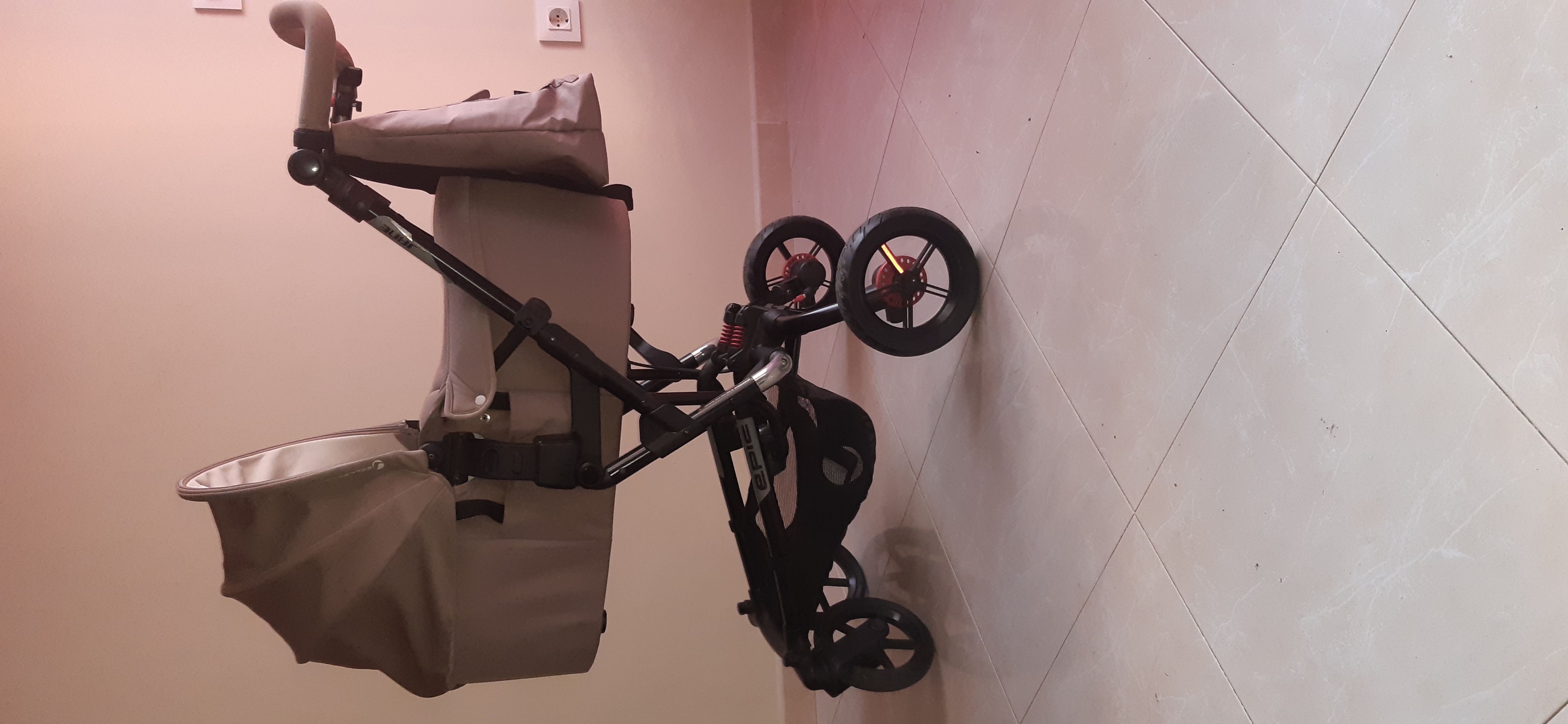 Foto 3 de Se vende carrito de bebé 