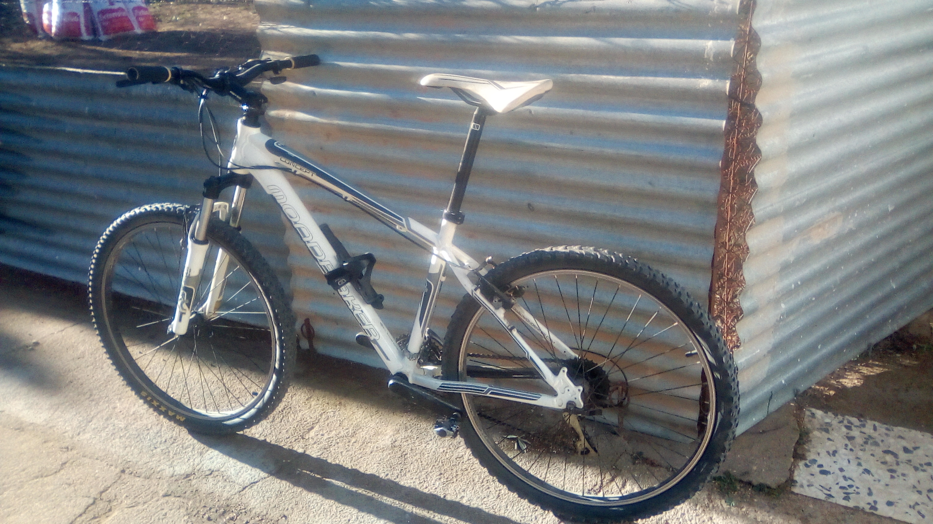 SE VENDE