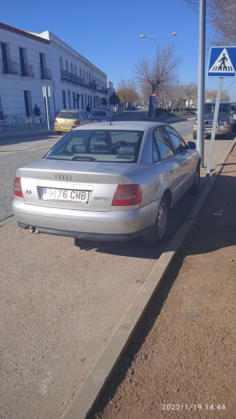 Foto 2 de Vendo Audi A4 1900tdi 115c del año 2000