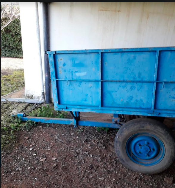 Se vende remolque volquete  