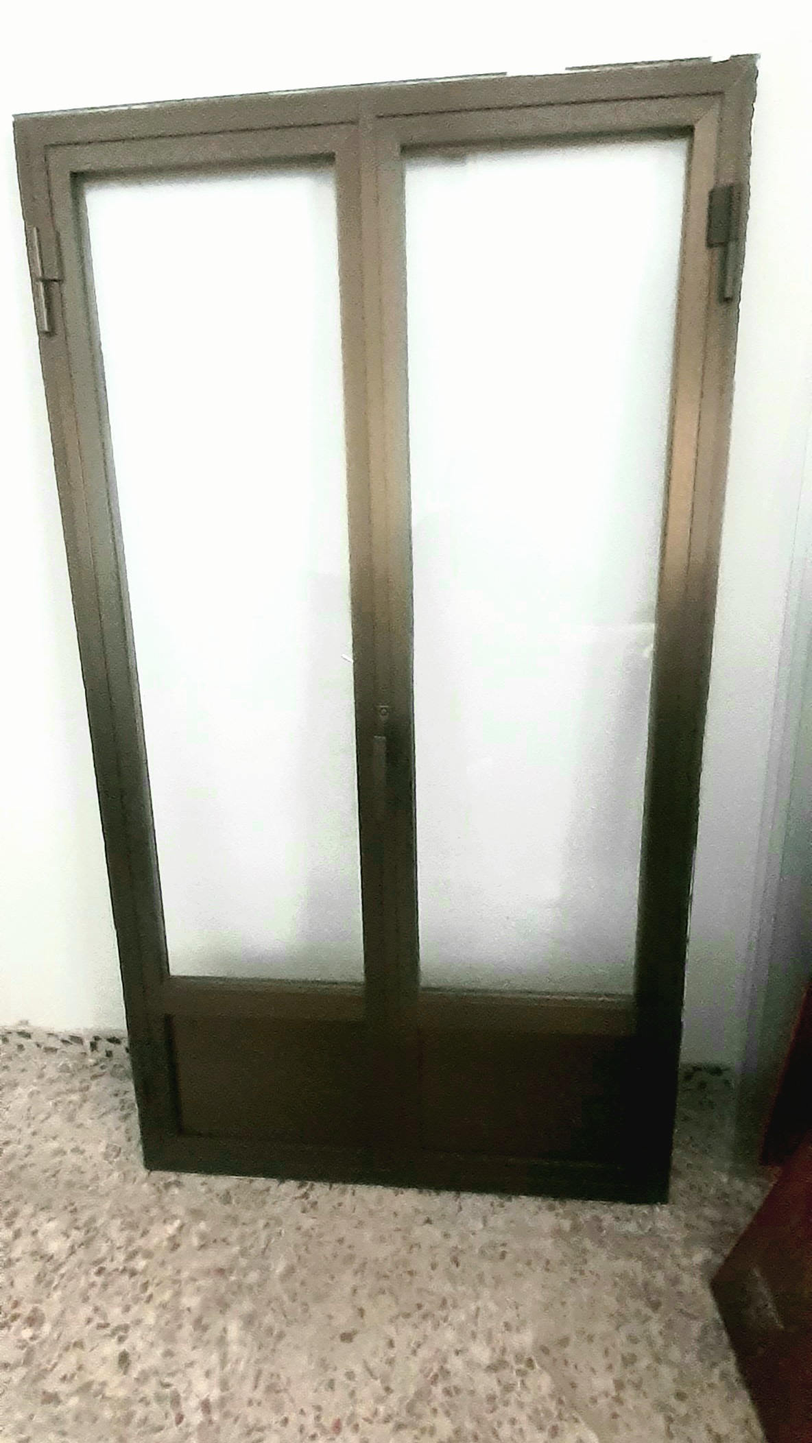 Ventana aluminio bronce 160 X 90