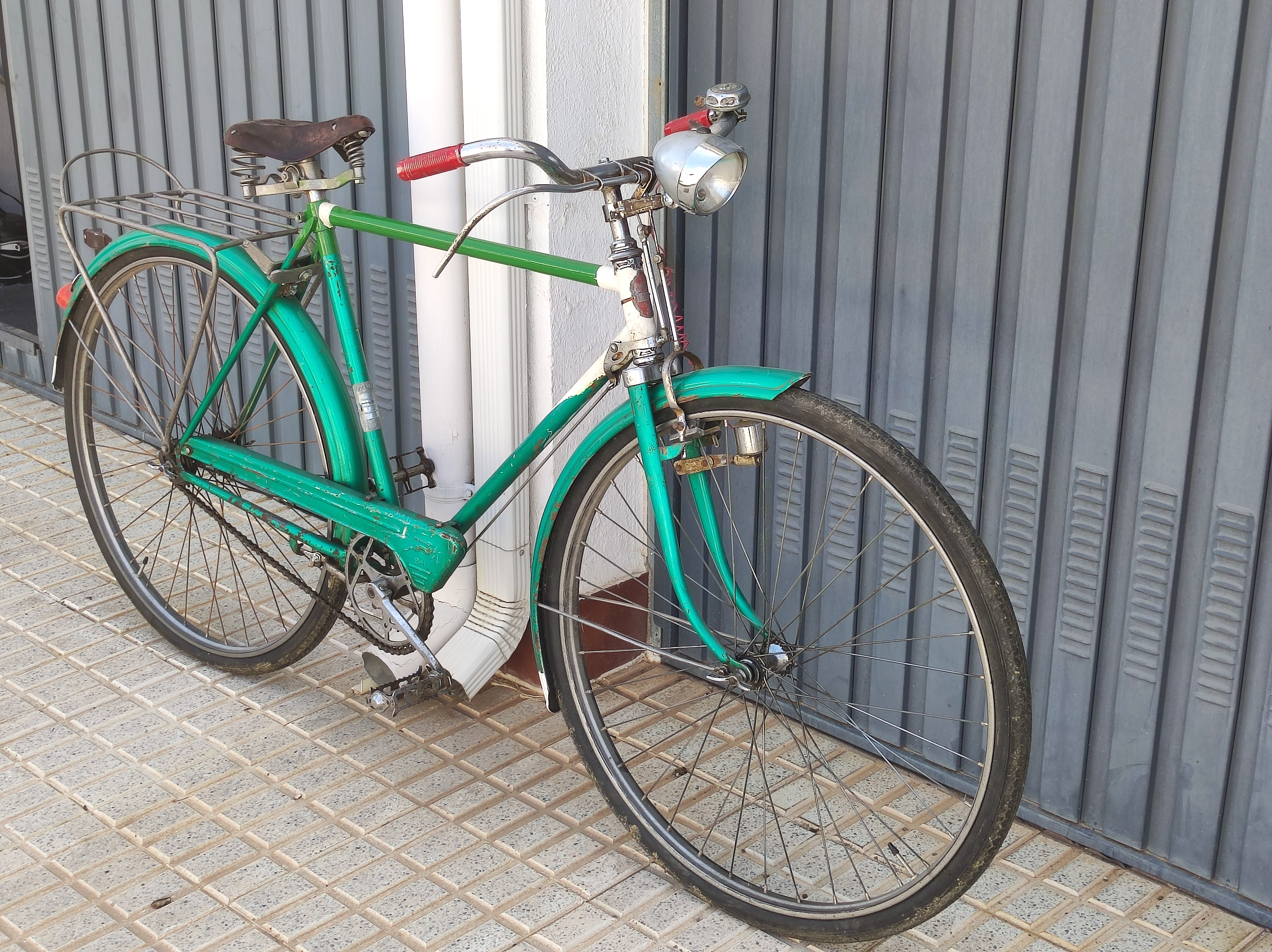 Bicicleta antigua Azuaga 1957