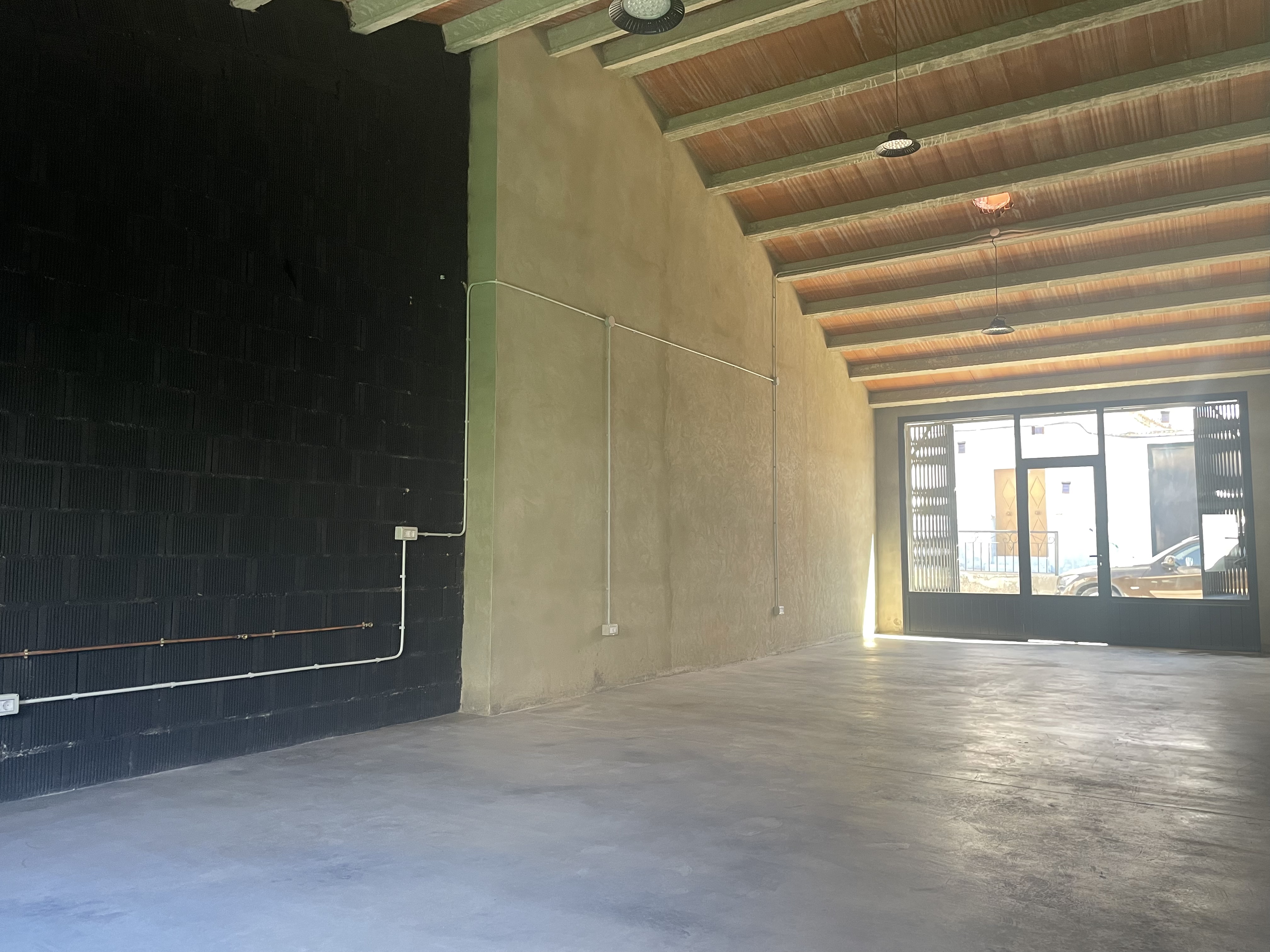 Alquiler Local Comercial / Oficina