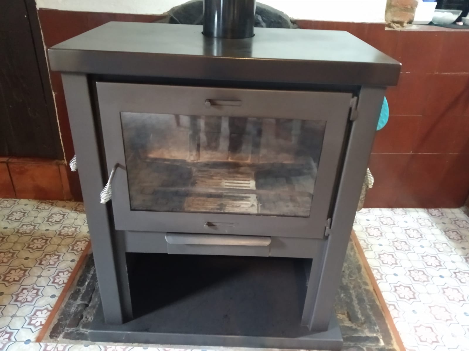 Se vende estufa de leña