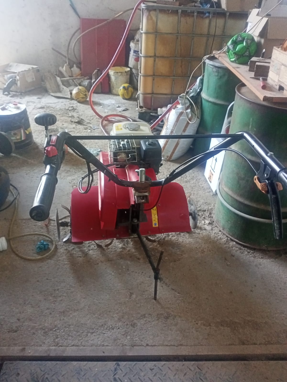 Foto 2 de Motocultor Honda