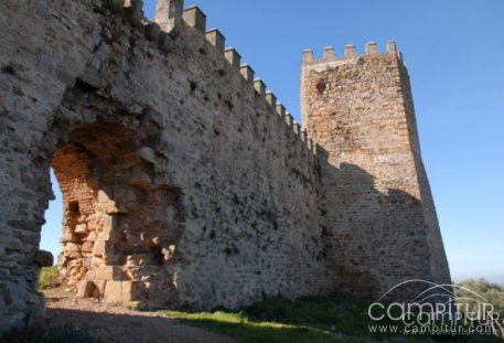 Establecidos horarios de visita para ver el Castillo de Alanís