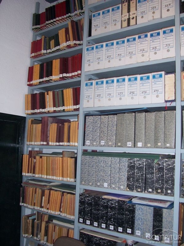 Ampliado el Archivo Digital de Azuaga 