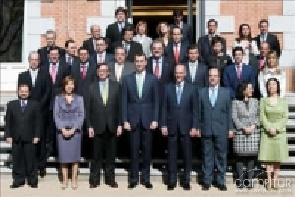 El Príncipe de Asturias reconoce la labor de la Escuela de Negocios de Extremadura