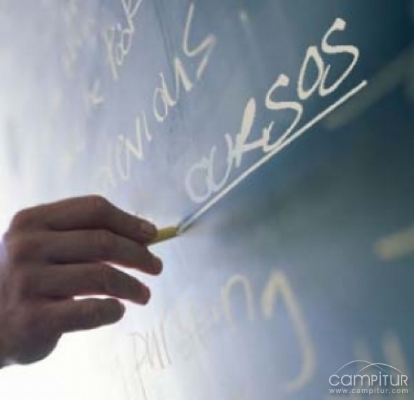 Villaviciosa se beneficia de más de 500.000 euros en materia educativa 