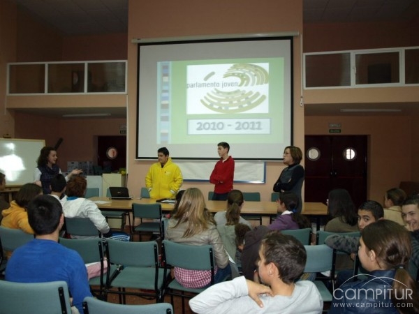 Presentado el Programa Parlamento Joven 2010-2011 en los centros escolares de Constantina 