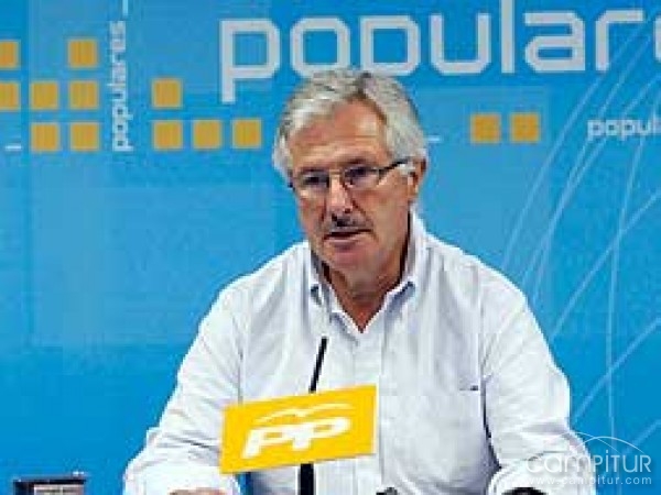 El PP exige explicaciones a la Junta sobre la posible fusión de los institutos de Llerena y Castuera 