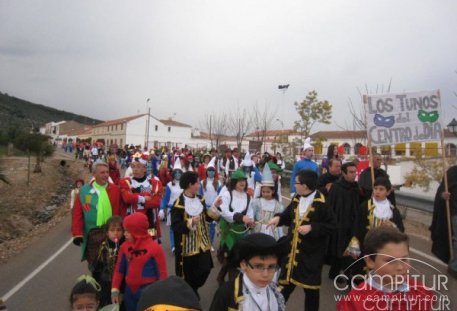 Gran participación en el Carnaval 2011 de Peraleda del Zaucejo 