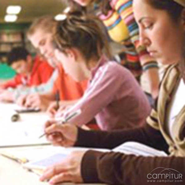 Convocadas 100 Becas C para estudios en Europa