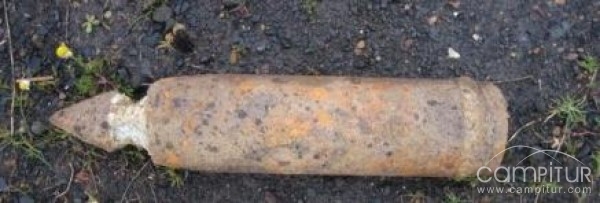 Hallado en una finca de Valsequillo un proyectil de artillería de la Guerra Civil 