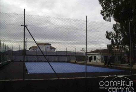 Peñarroya – Pueblonuevo cuenta con una nueva pista de tenis 