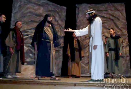 Lleno absoluto en la puesta en escena de la Pasión de Cristo 