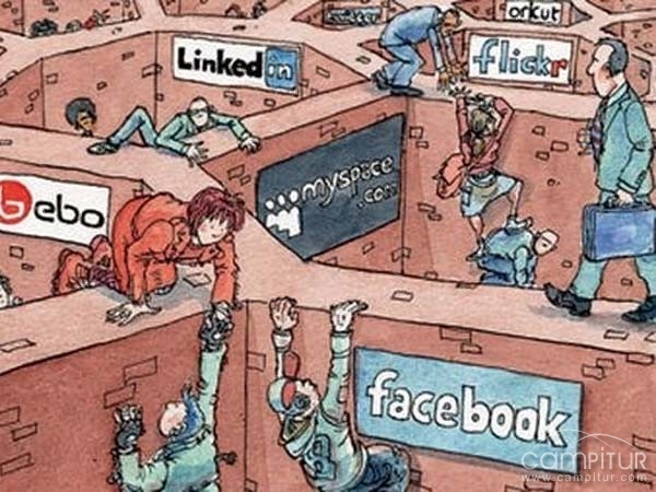 Charla sobre las Redes Sociales en San Nicolás del Puerto 