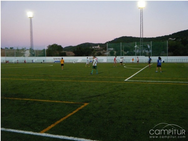 Hoy se inaugura el Pabellón y el Campo de Fútbol de Cazalla 